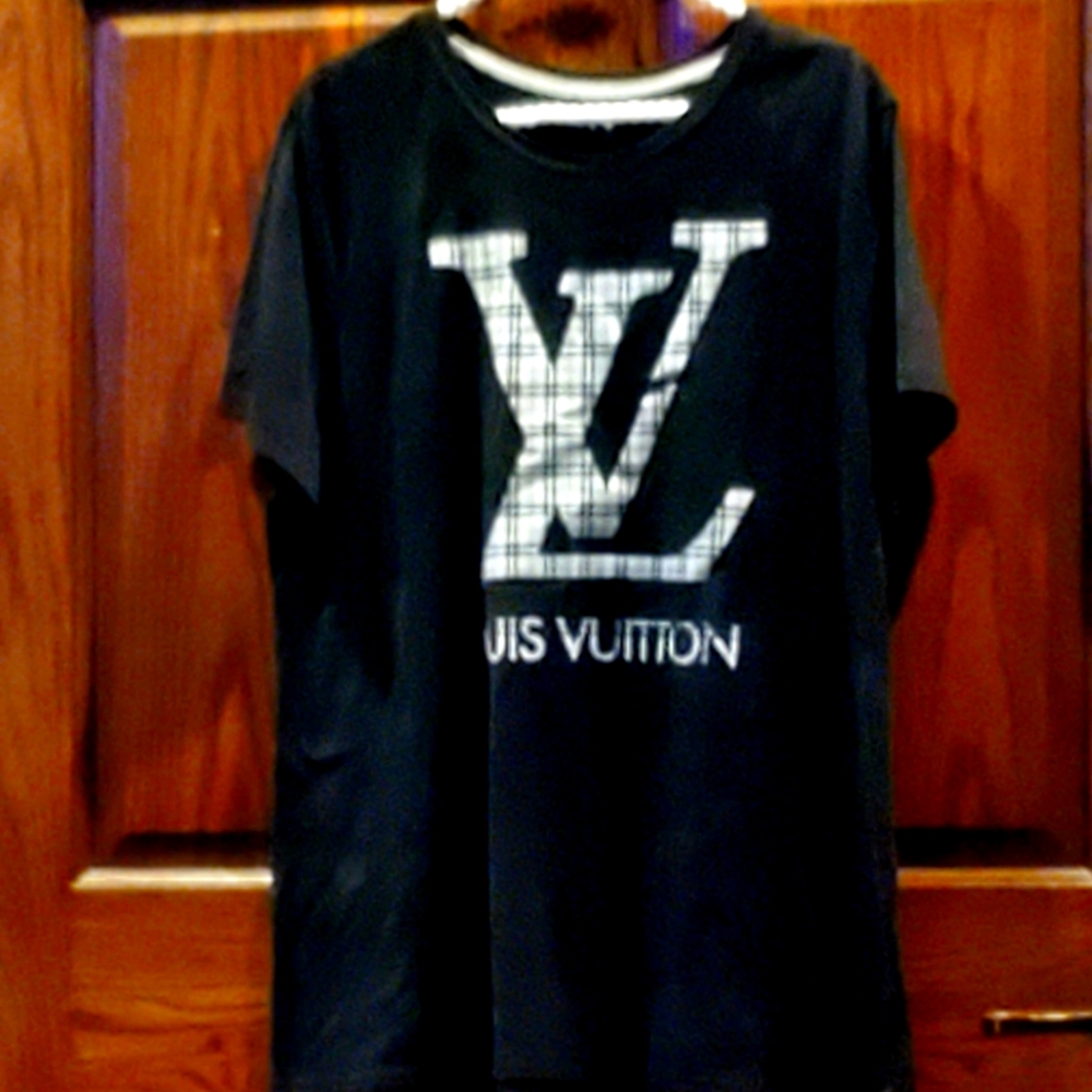 Retro designer bootleg tshirt LV
